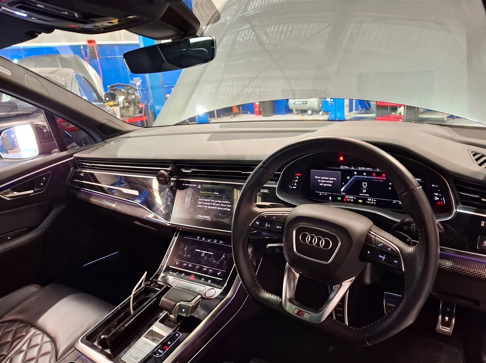 Audi Virtual Cockpit and twin centre screens