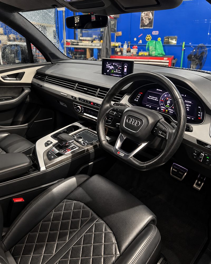 Audi SQ7 interior with quilted leather seats