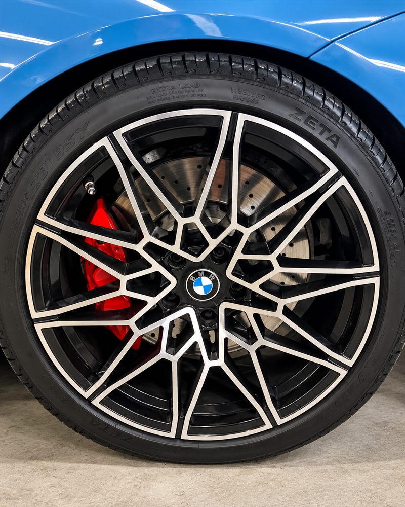 BMW M4 forged wheel and red brake caliper